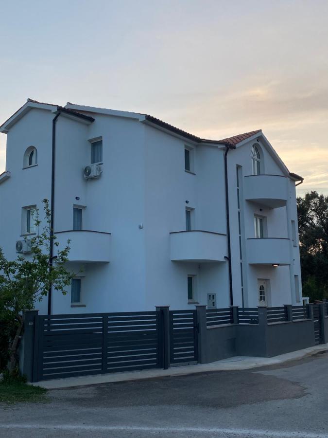 Villa Mara Пула Экстерьер фото